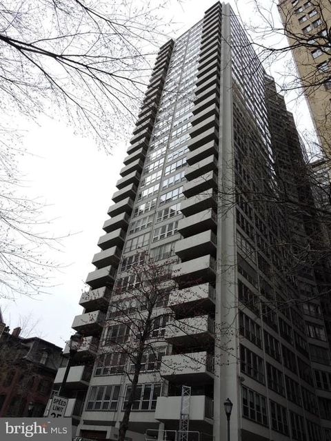 224 W Rittenhouse Square - Photo 1