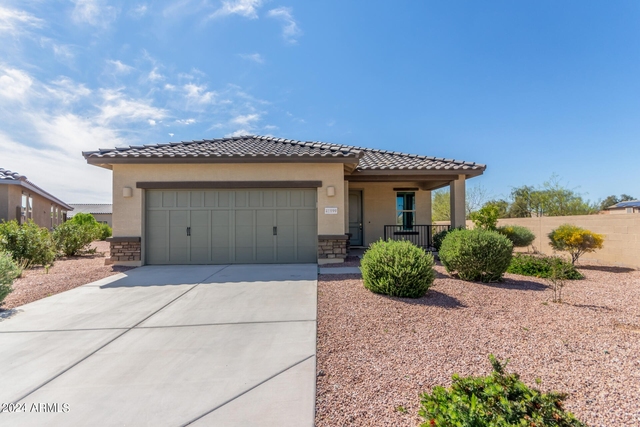 41899 W Sagebrush Court - Photo 1