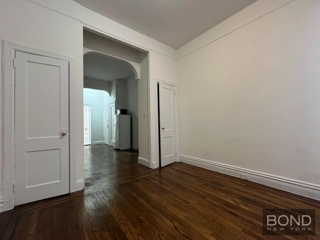 414 East 58th Street - Photo 1