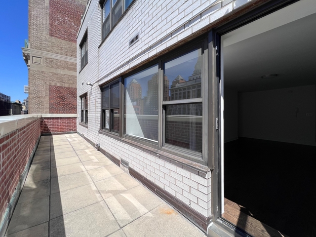 147 East 16th Street - Photo 1