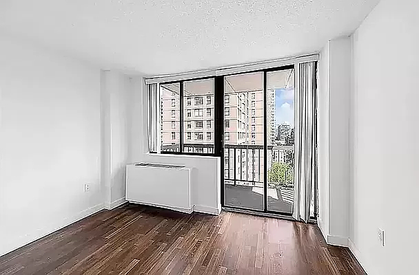 184 Lexington Avenue - Photo 1