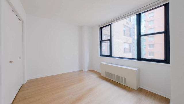 245 East 40th Street - Photo 1