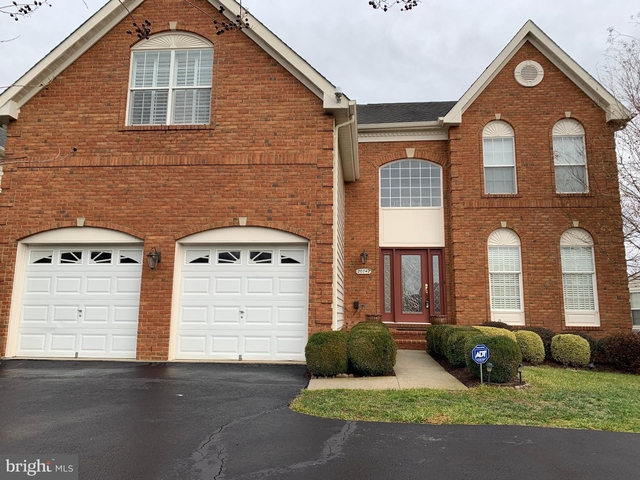 20242 Hidden Creek Court - Photo 1