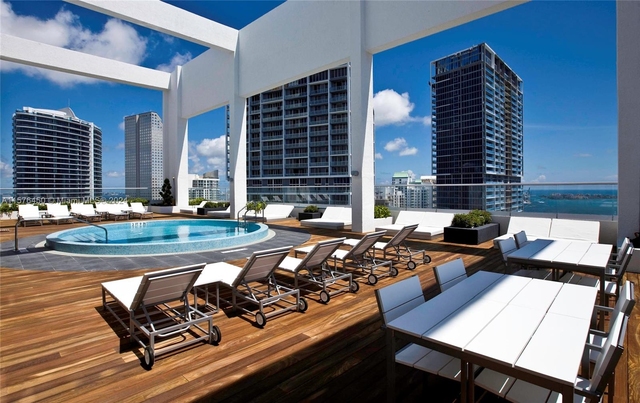 500 Brickell Ave - Photo 1