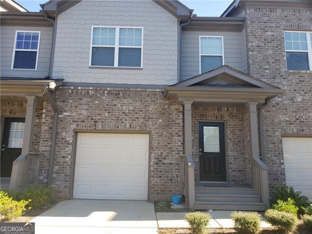 2745 Daybreak Court - Photo 1