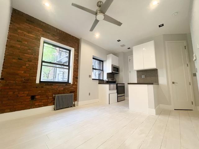 438 West 52nd Street - Photo 1