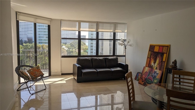 1901 Brickell Ave - Photo 1