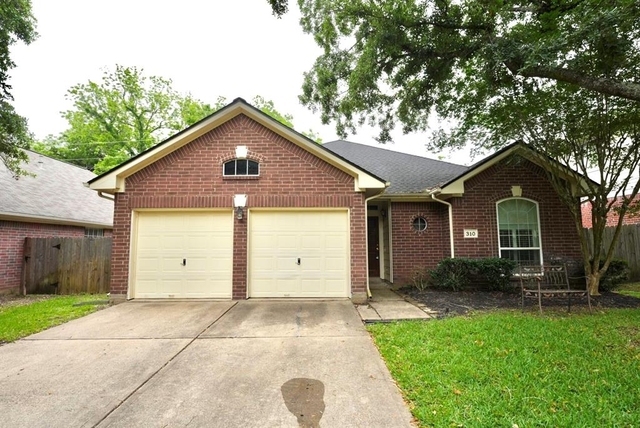 310 Darby Trails Drive - Photo 1