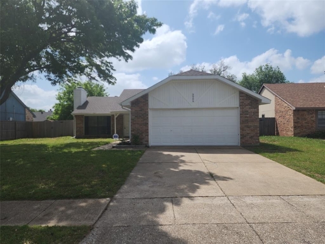 3909 Horizon Place - Photo 1