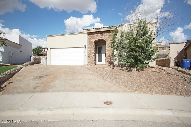 12708 Nachito Way - Photo 1