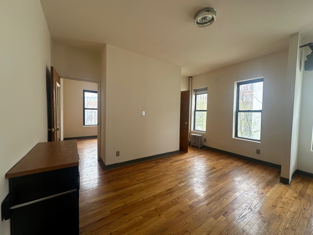 328 East 14th Street - Photo 1