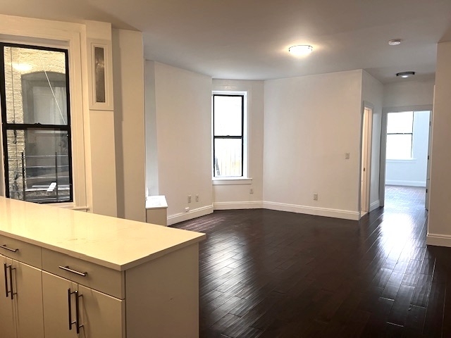 17 West 125th Street - Photo 1