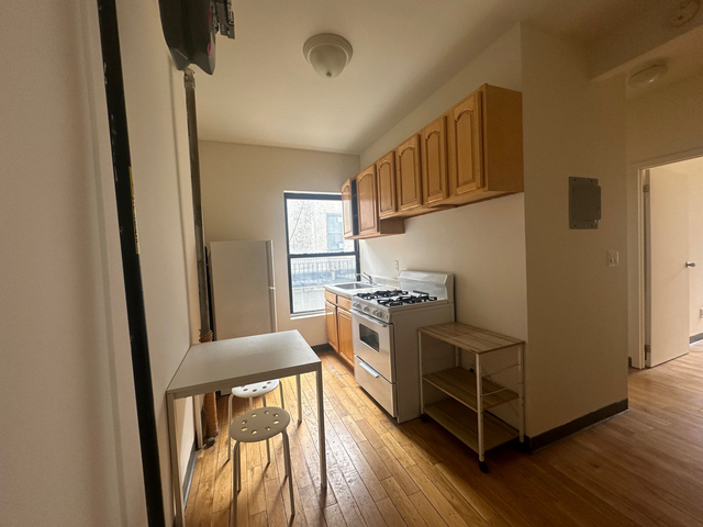 328 East 14th Street - Photo 1