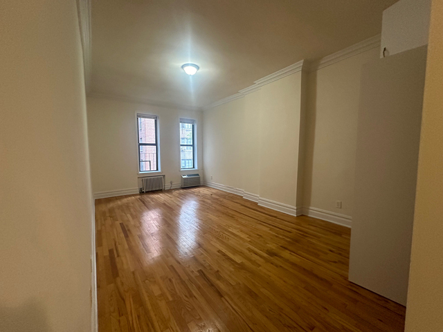 523 East 85th Street - Photo 1