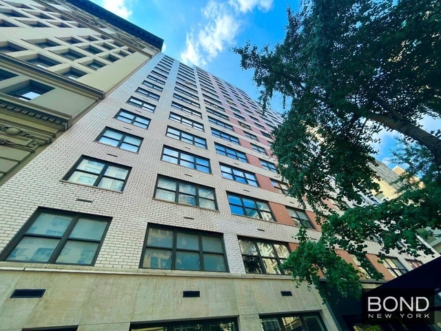 96 Fifth Avenue - Photo 1