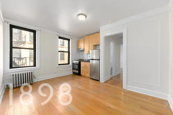 30-49 Crescent Street - Photo 1