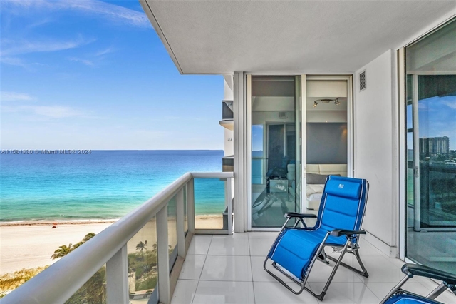 18201 Collins Ave - Photo 1