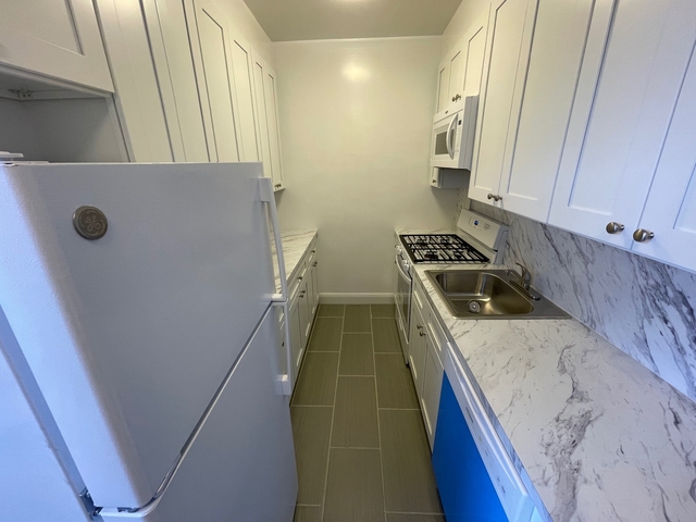 172-90 Highland Avenue - Photo 1
