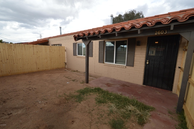 2603 E Fort Lowell Road - Photo 1