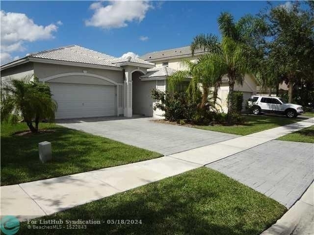 7953 Nw 70th Ave - Photo 1