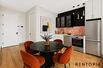 209 Montrose Avenue - Photo 1