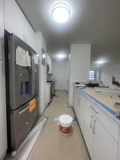 East 89th Street - Photo 1