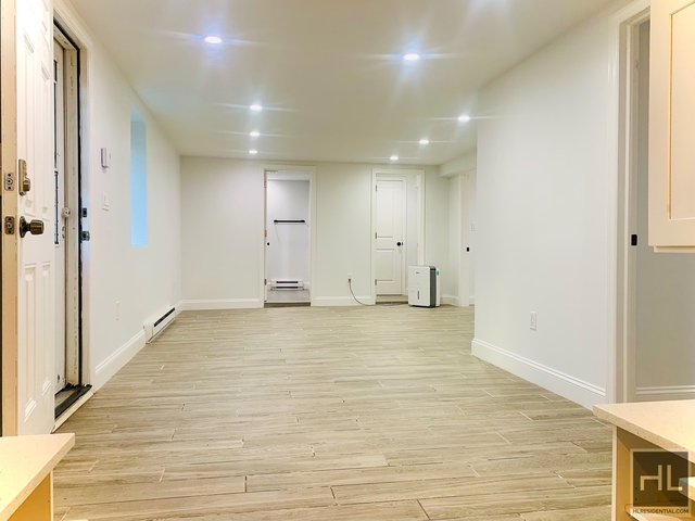 Greenvale Avenue - Photo 1