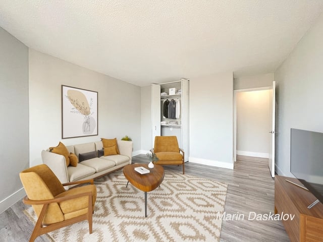 E 17th Street - Photo 1