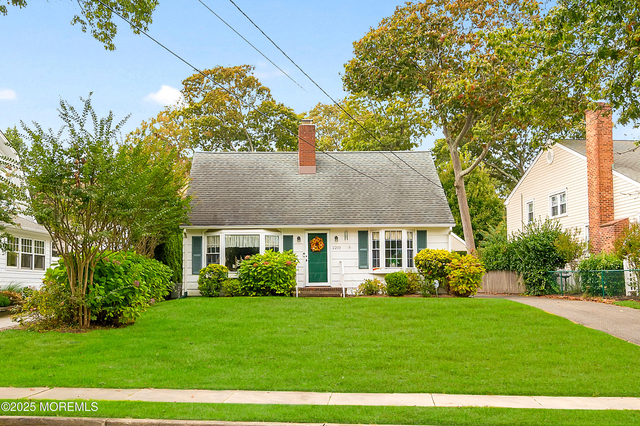 2203 3rd Avenue - Photo 1