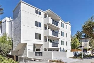 518 Almer - Photo 1