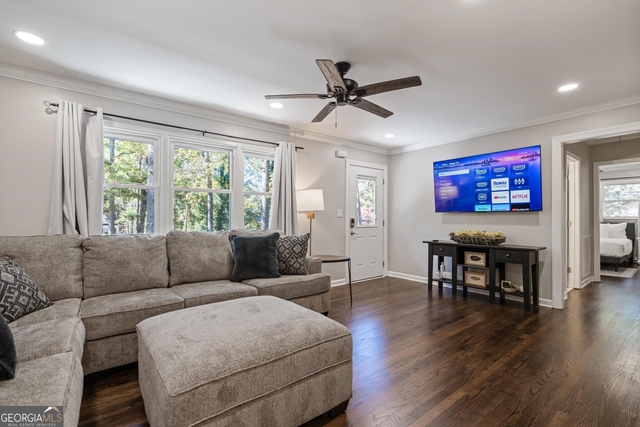6 Oriole Drive - Photo 1