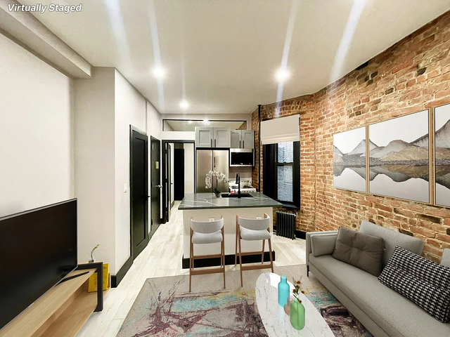 2154 2nd Avenue - Photo 1