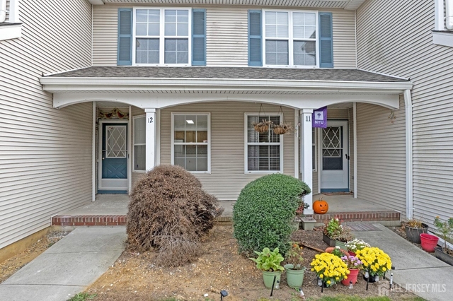 12 Allison Court - Photo 1