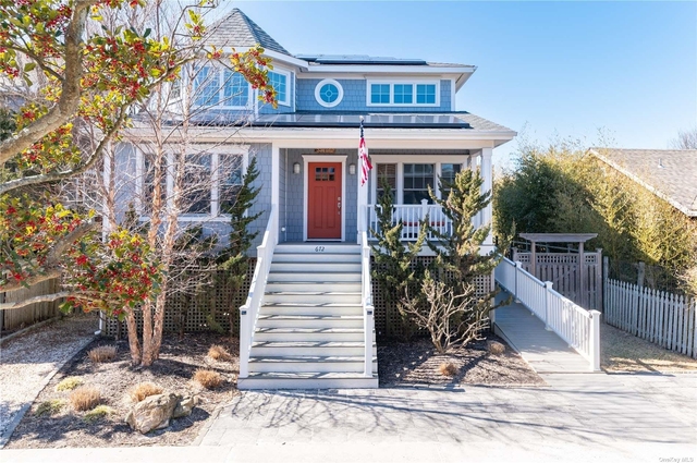 672 Ocean Breeze - Photo 1