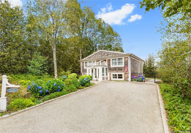 29 Missapoque Avenue - Photo 1