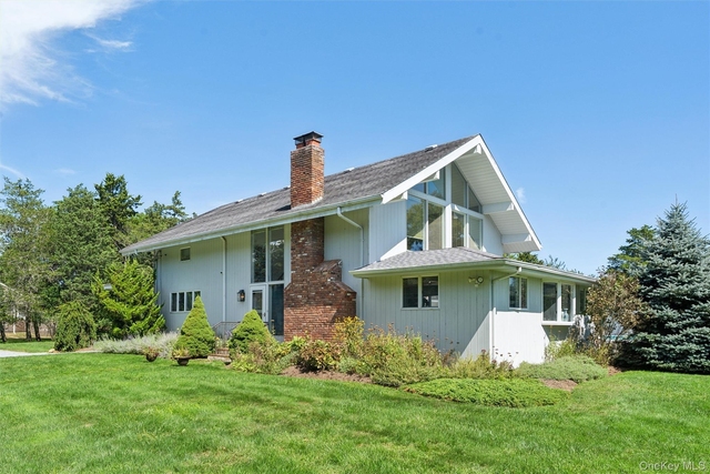 18 Quogo Neck Lane - Photo 1