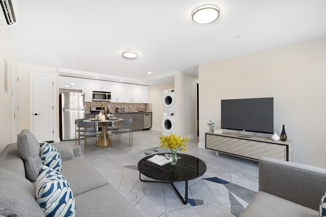 800 Empire Blvd - Photo 1