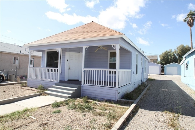 412 D Street - Photo 1