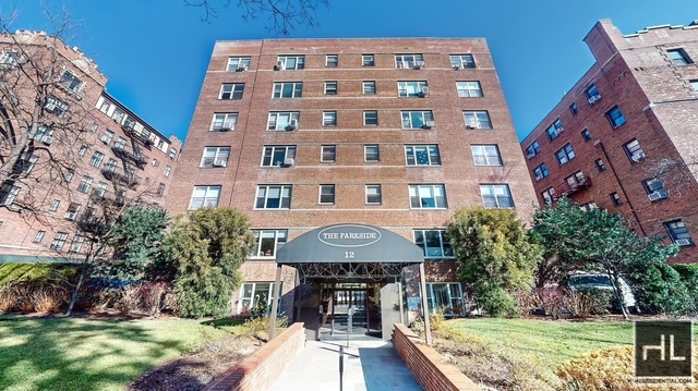 Westchester Avenue - Photo 1