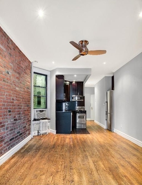 250 Mott Street - Photo 1