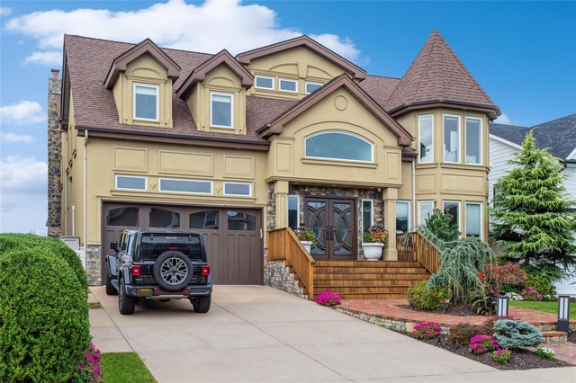 319 Harbor Drive - Photo 1