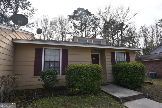304 Admirals Walk Drive - Photo 1