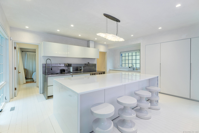 24 Old Roxbury Road - Photo 1