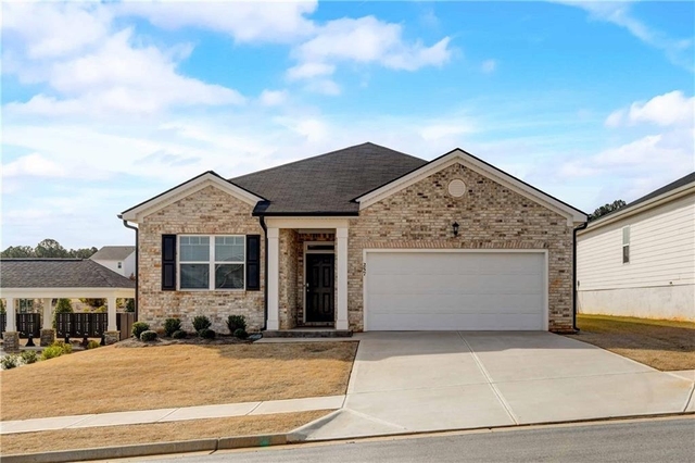 257 Bur Oak Bend - Photo 1