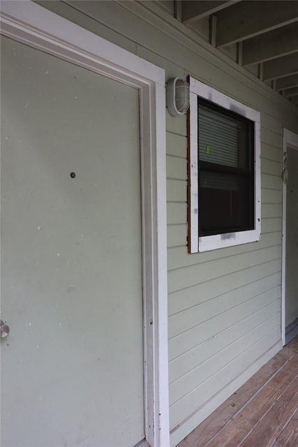 1600 West Ave - Photo 1