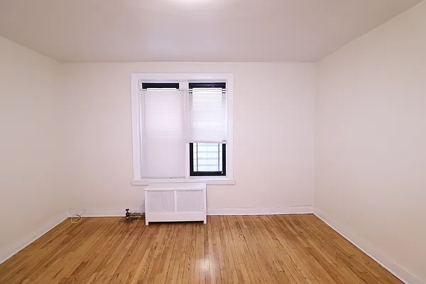 37-33 College Point Blvd - Photo 1