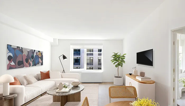 445 Gerard Avenue - Photo 1