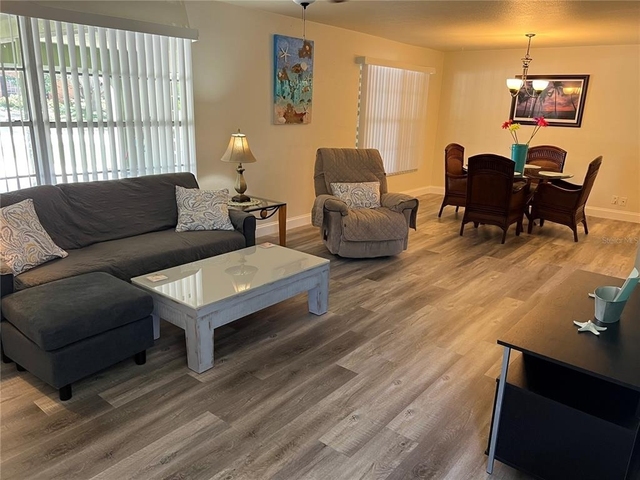 1406 N Saturn Avenue - Photo 1