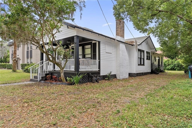 412 E Harwood Street - Photo 1