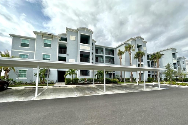 14061 Heritage Landing Bouleva - Photo 1